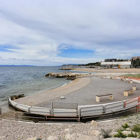 Appartement With Parking Space - 24662 Split