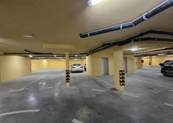 With Parking Space - 24662 شقة *